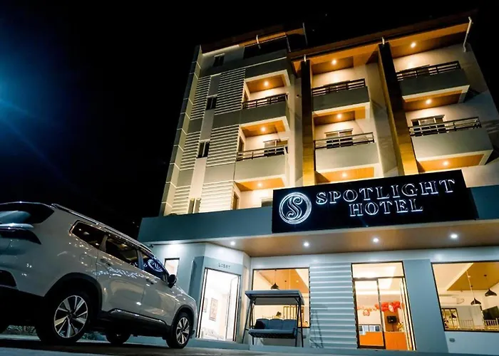 Spotlight Hotel Near Hundred Islands Wharf